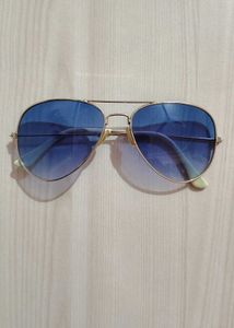 Aviator Sunglasses with Blue Gradient Lenses