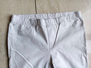 White High Waisted Cropped Pants