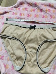 Women's Briefs with Bow Detail
