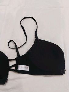 Classic seamless Black padded bra