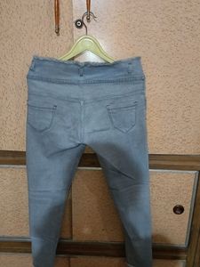 Skinny Fit Jeans For Womens **3 Buttons**