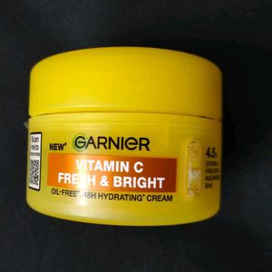 Garnier Vitamin C Fresh & Bright Cream