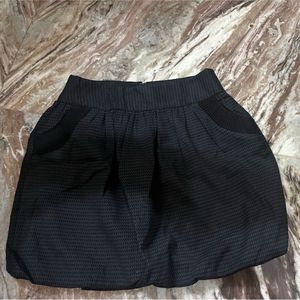 Chic Black Textured Mini Skirt