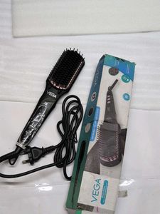 VEGA Black Shine Hair Straightening Brush