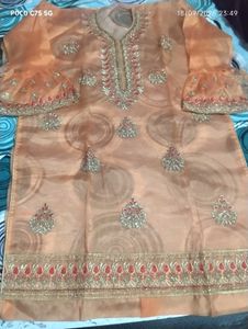 🧡Unstichchid Embroidered pakistani suite🧡