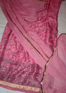 Elegant Pink Salwar Kameez Suit