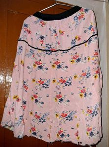 Chic Floral Mini Skirt