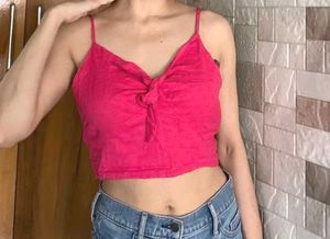 🤍 Cute Sleeveless Crop Top