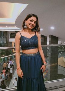 elegant royale blue skirt and blouse small size