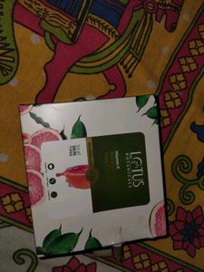 Lotus Botanicals Skin Brightening Kit