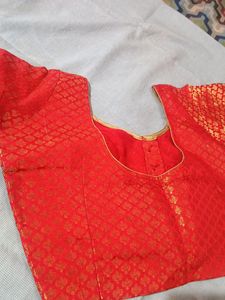 Red And Golden Wonderful Banarsi Blouse 😍✨