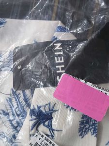 SHEIN Branded Tshirt