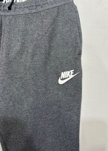 Nike Grey Joggers | Men’s Sweatpants | Cotton