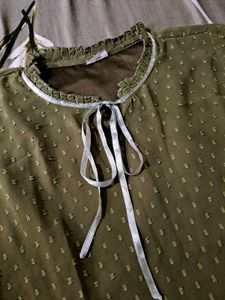 Chic Olive Green Top💚