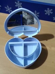 Cute Heart plastic Box
