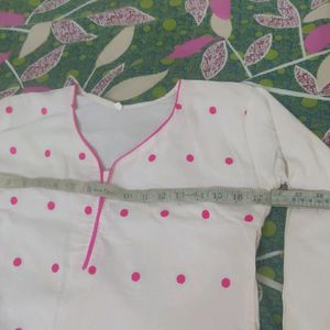 Gujarati embroidery kurta (negligible flaws)