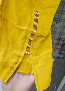 Yellow Kurta set with design