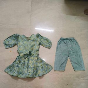 Cute Printed Dress & Pants Set