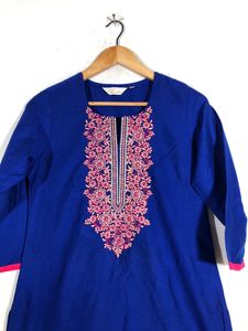 Blue&amp;Pink Embodied Kurta Sets(Women’s)
