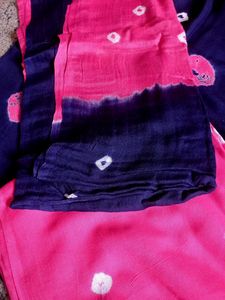 Vibrant Pink &amp; Navy Bandhani suit