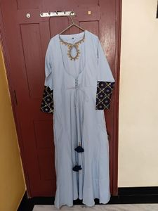 Light Blue Kurta Set with Embellished Sleeves
