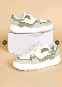 Trendy Colorblocked Sneakers for Women