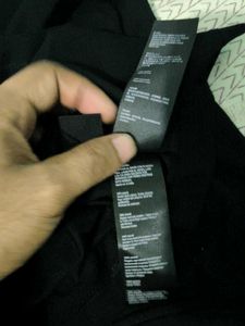 Genuine All Saints Unisex Black T-Shirt Large