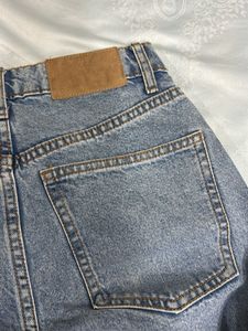 Light Wash Wide Leg Denim Jeans