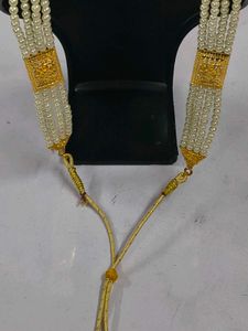 Elegant Pearl &amp; Gold Rani har Eyerring