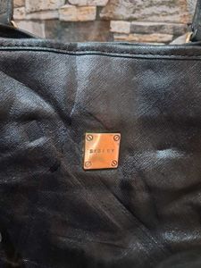 Chic Black Leather Tote Bag