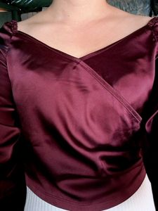 Sweetheart Neck Ballon Sleeve Back Tie Crop Top in