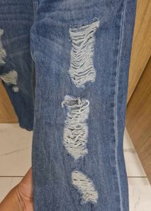 Roadster Boyfriend Fit High Rise Distressed Jeans