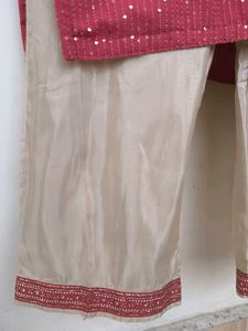 Elegant Pink &amp; Gold Embroidered Kurta Sets Women.