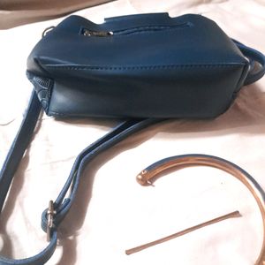 💙👜 New Women's Slingbag Olive Green Bluish Color