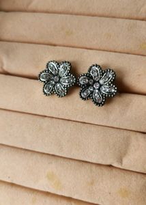 Sparkling Flower Stud Earrings
