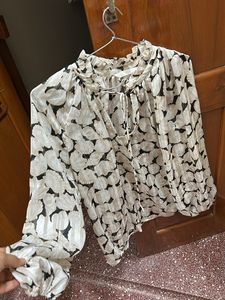 H&M Blouse
