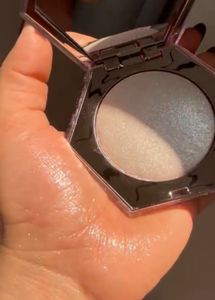 Shimmering Highlighter
