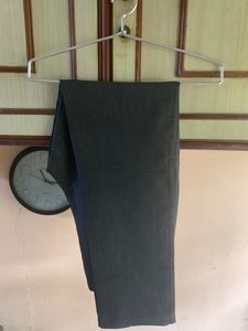 Globus Black Trouser