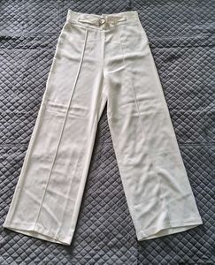 Elegant White Belted Pants