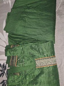 Green Sequinned Kurta Set hand striched