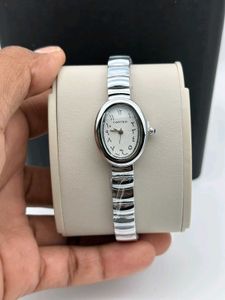 Elegant Cartier  oval dial Watch