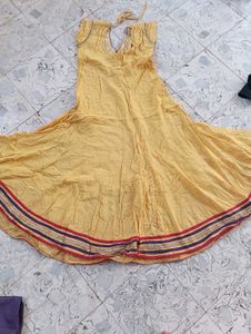 Beautiful Yellow Embroidered Kurta