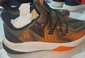 ADIDAS MEN'S CASUAL SHOES. Like New.