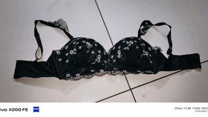 Black Lace Floral Bra