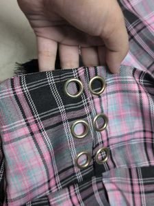 Gothic/Alt Pink Plaid Pleated Mini Skirt
