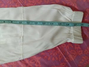 WHITE ZIP UP HOODIE