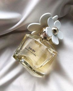 Marc Jacobs Daisy EDT - FESTIVE 🪔✨