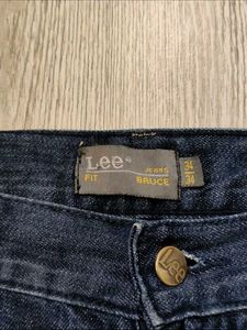 Ma4879 Lee jeans waist 34 inches