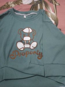 Cute Bear Graphic Sweatshirt
