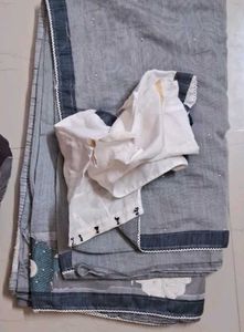 Elegant Grey Saree with Floral Embellishments
